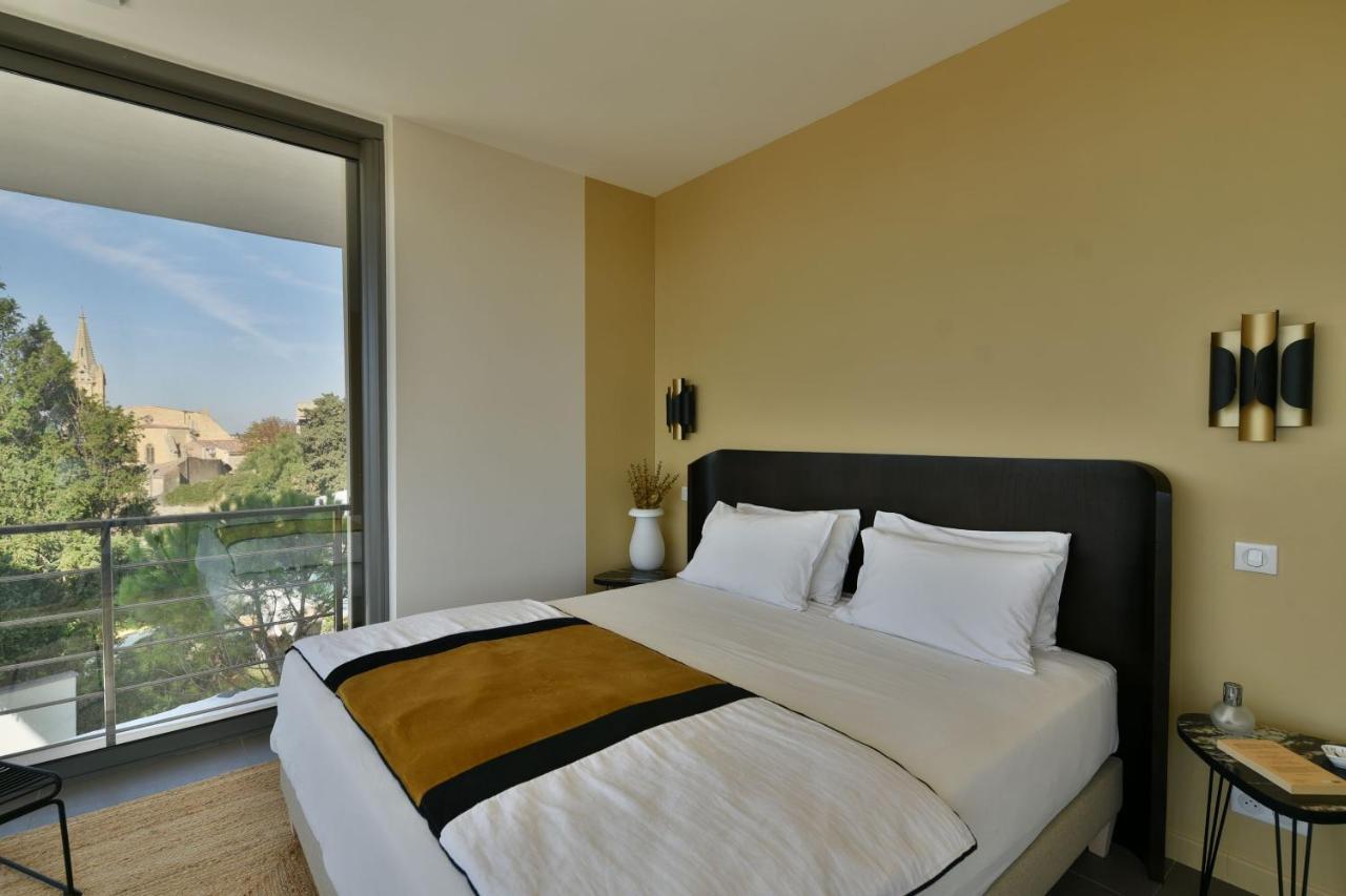Hotel Monte Alta Salon-de-Provence Esterno foto