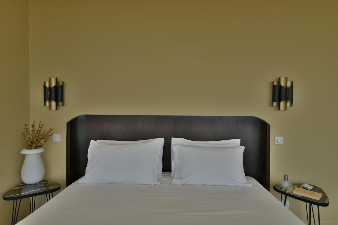 Hotel Monte Alta Salon-de-Provence Esterno foto