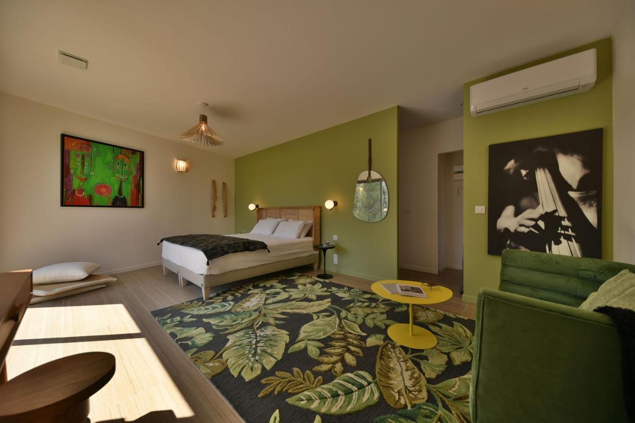 Hotel Monte Alta Salon-de-Provence Esterno foto